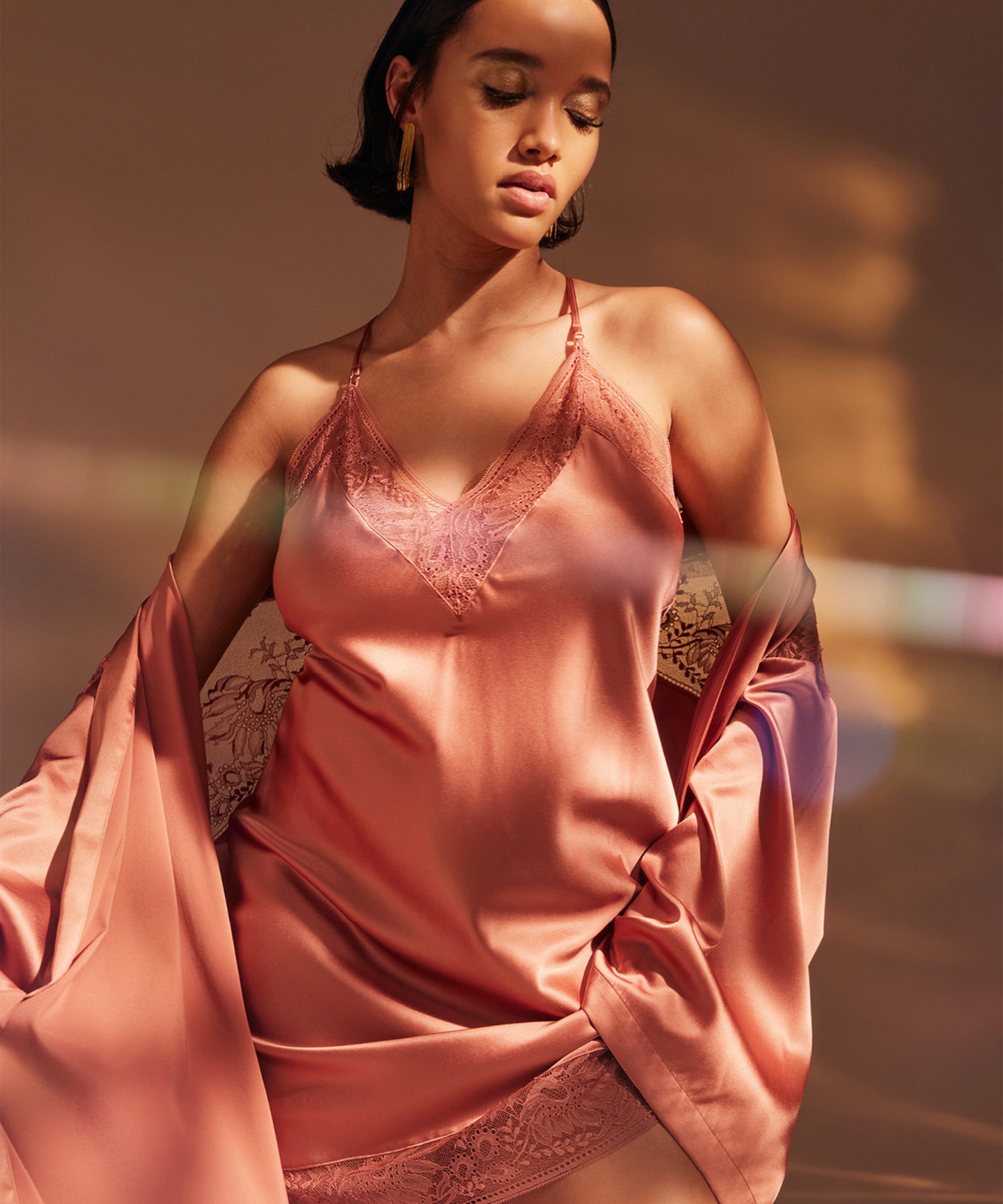 Midnight Whisper Nuisette Warm Pink