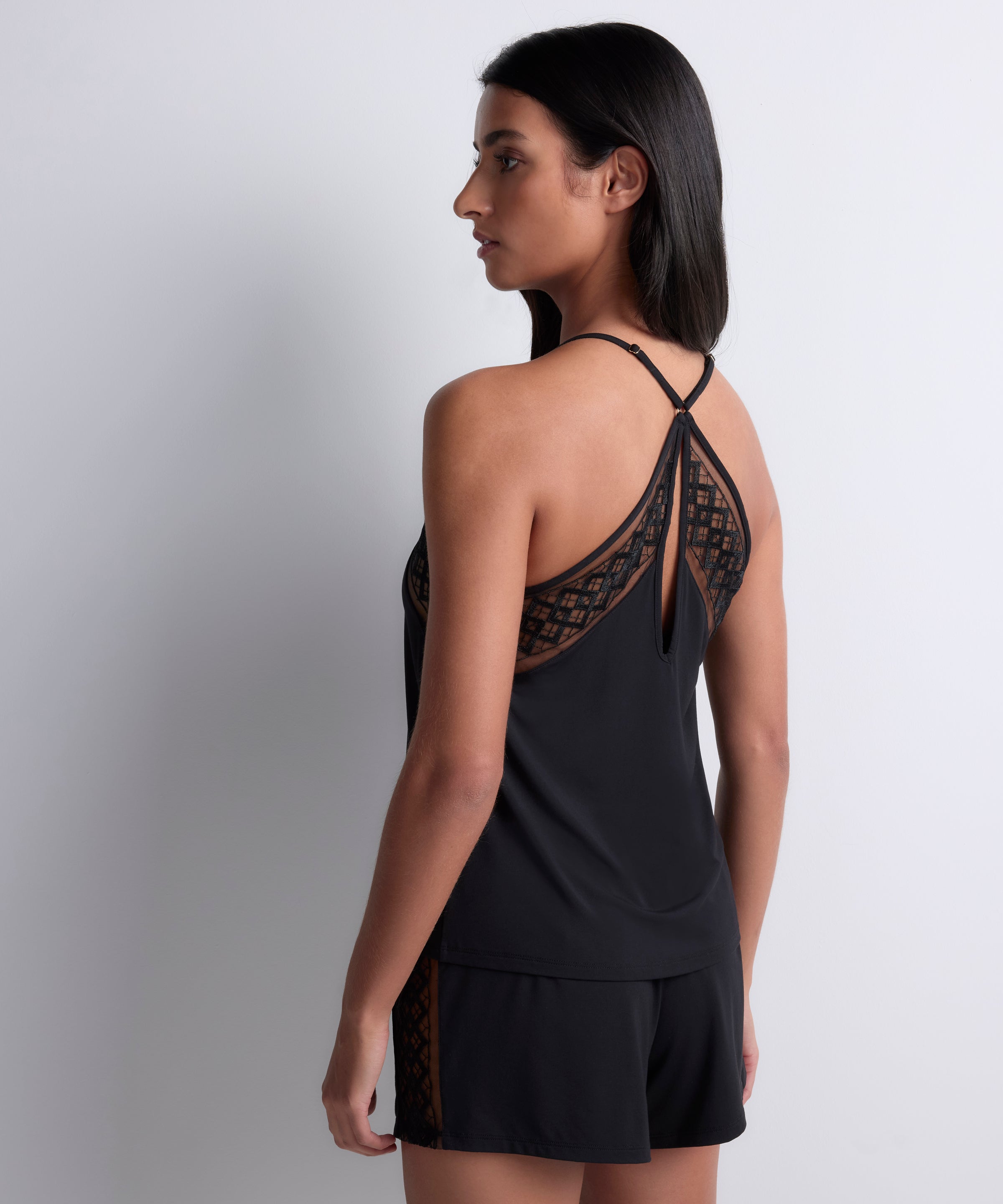 Sweet Obsession Top à fines bretelles Black