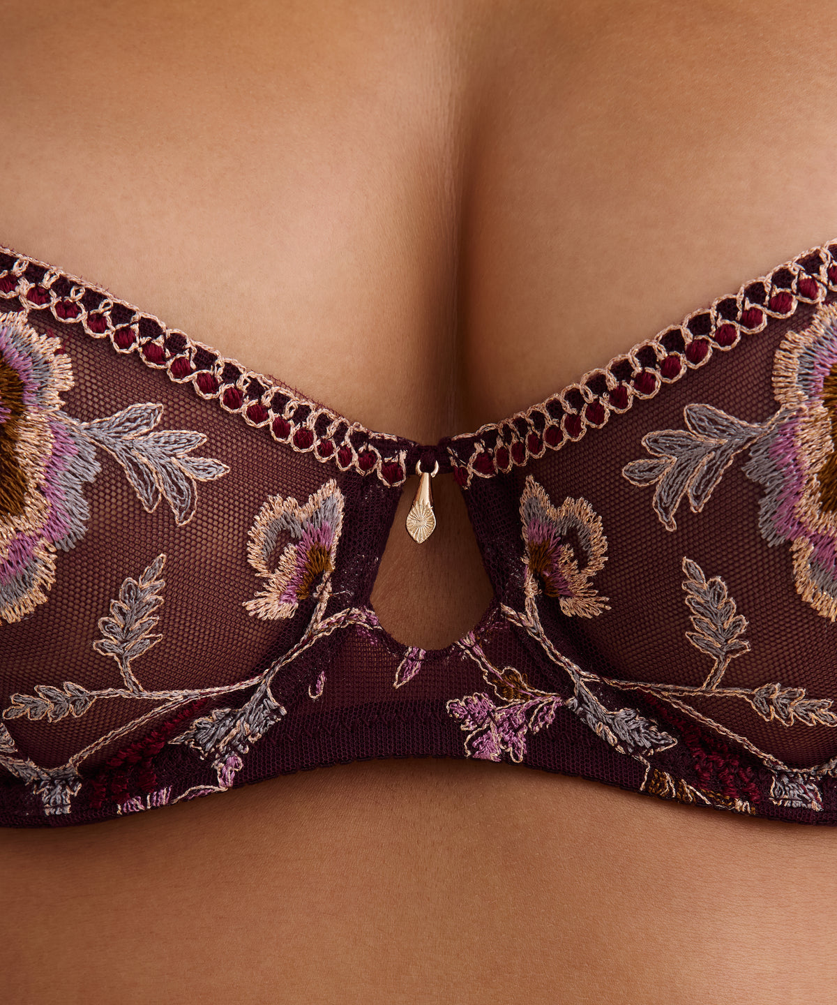 Midnight Opéra Soutien-gorge Corbeille avec armatures Secret Purple