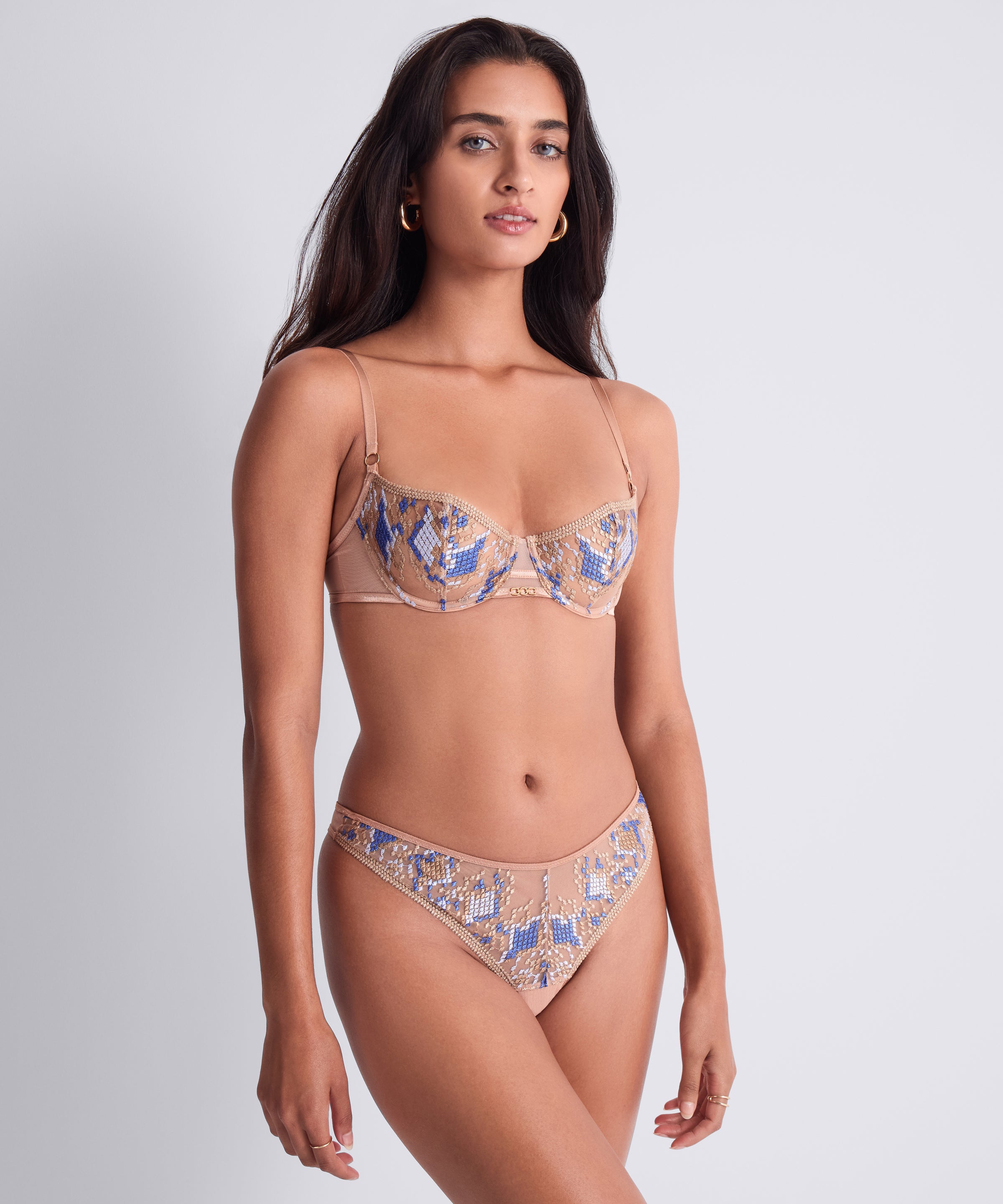 Poetic Delights Soutien-gorge Corbeille avec armatures Skyway