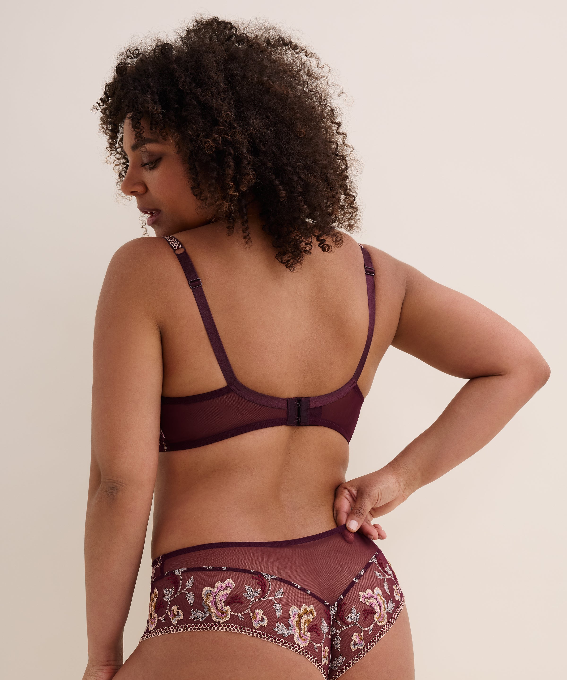 Midnight Opéra Soutien-gorge Corbeille avec armatures Secret Purple